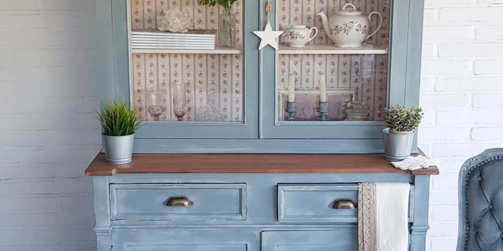 copertina ricolorare una credenza della nonna